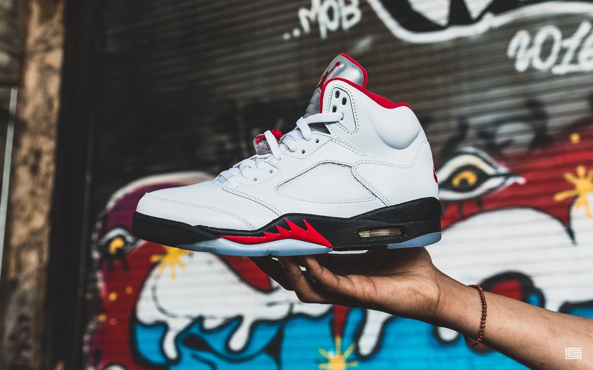 jordan 5 canada