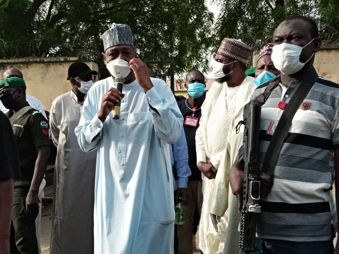 Lockdown: 6,000 get food as @ProfZulum’s palliatives reach three wards.. https://t.co/vu4Un1F9B0 https://t.co/O3qb2X3kzM