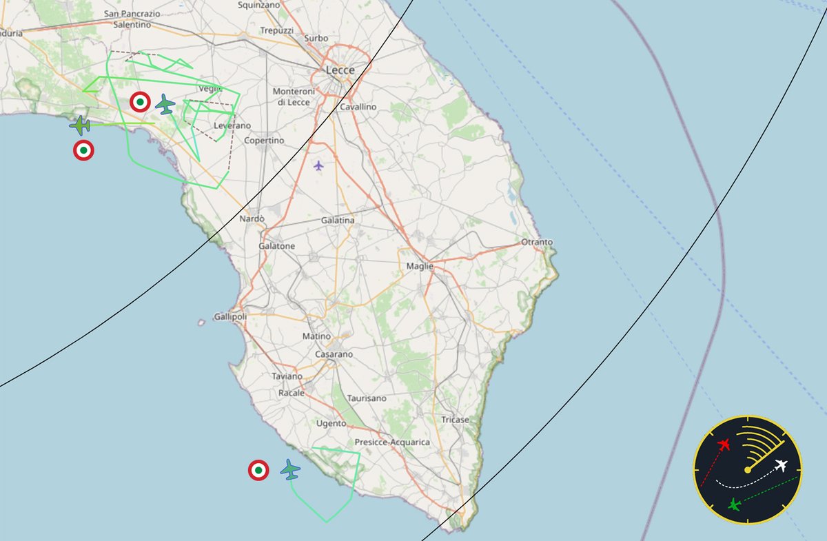 ItaSouthRadar's tweet photo. Solito training nei cieli salentini per 3 #Aermacchi MB339 (#MM55078, #MM55076, #MM55085) e un T346 (#MM55214) decollati dalla Base di #Galatina (LE).
https://t.co/7QGCzLTFOO https://t.co/HEfUM6vi8i