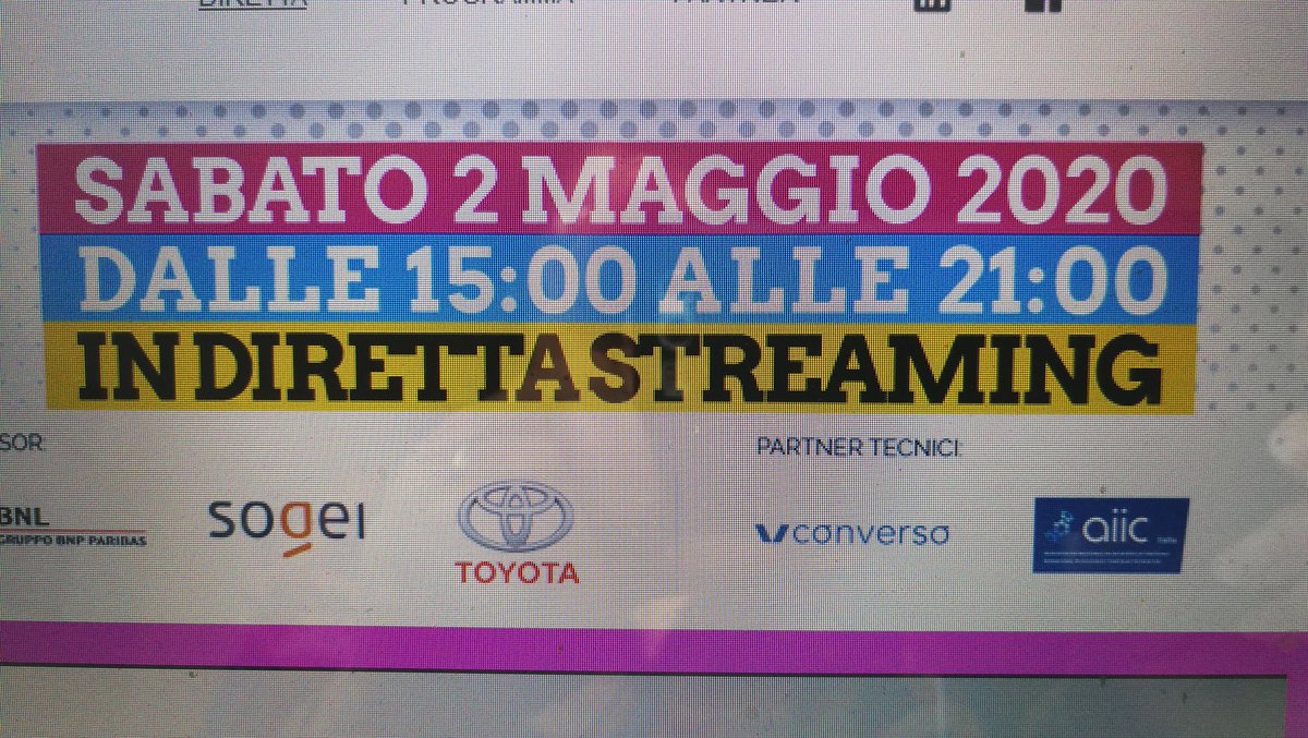 AMalbos's tweet photo. Cominciata la maratona sul nostro futuro! AIIC con i suoi interpreti è partner tecnico #interpretiaiic #venturethinking https://t.co/bdpbDxDM5v