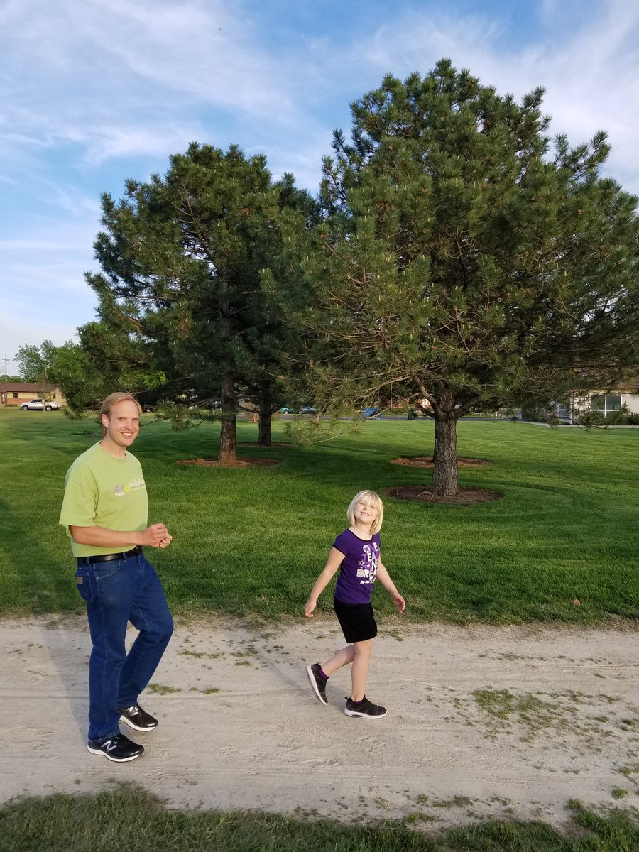 travishampl's tweet photo. I’m proud to support the virtual Walk Kansas 5K for the Fight from Hutchinson. My daughter Grace & I walked to support @KStateCancerRes, K-State #WalkKansas Program, outdoor exercise, good nutrition, and healthy living. #WalkKS5k #WK5K https://t.co/DTxlD7h6mM