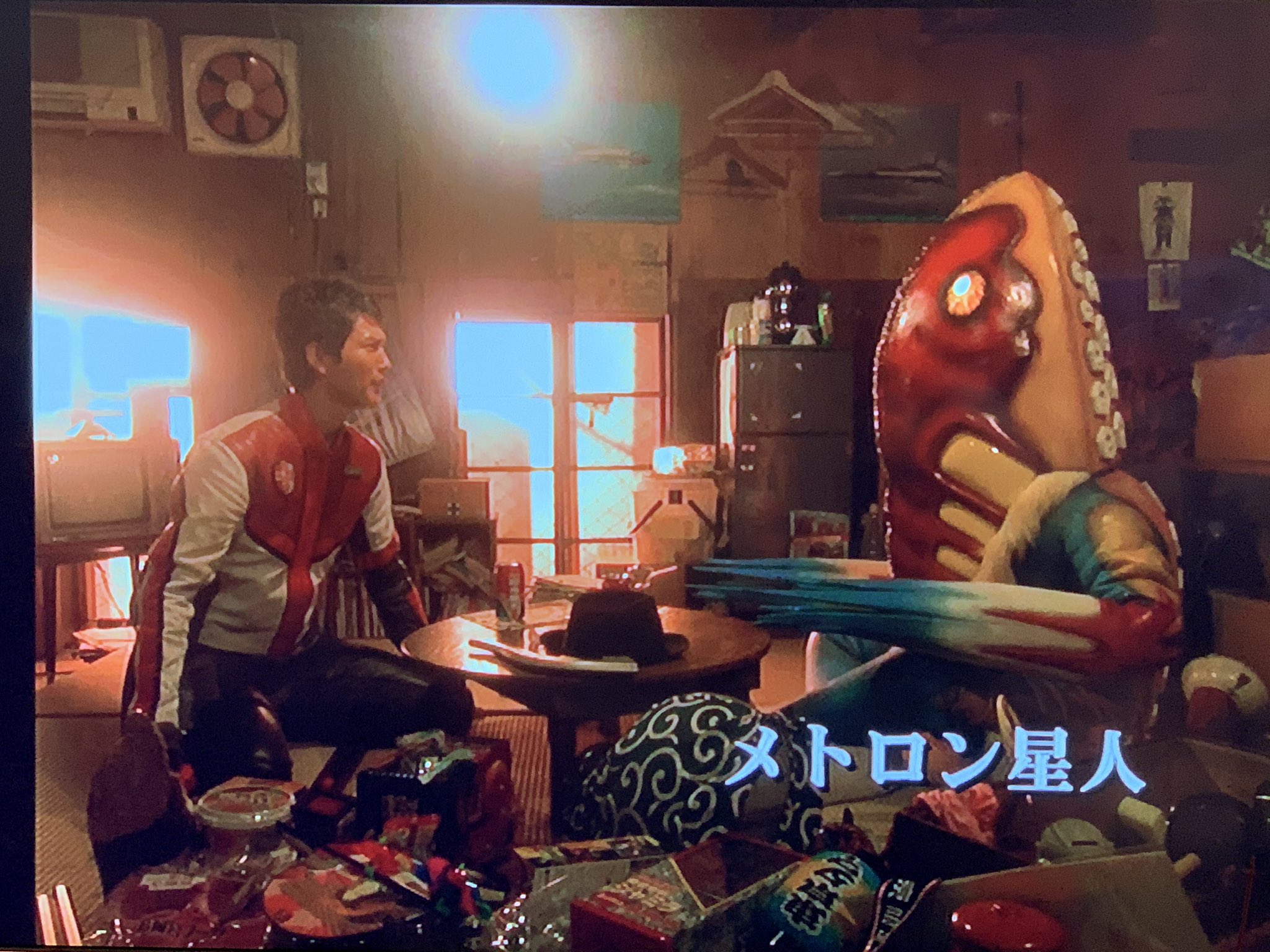 Twitter 上的 774yumenokatamariノナカノヒト 何の目的もなくなった この街も 地球もねらわないさ お前さんに言われることもなく 私は地球をオサラバするんだ 実相寺昭雄監督最後の作品もまた 胸に突き刺さるものがあります ウルトラマンマックス 狙われ