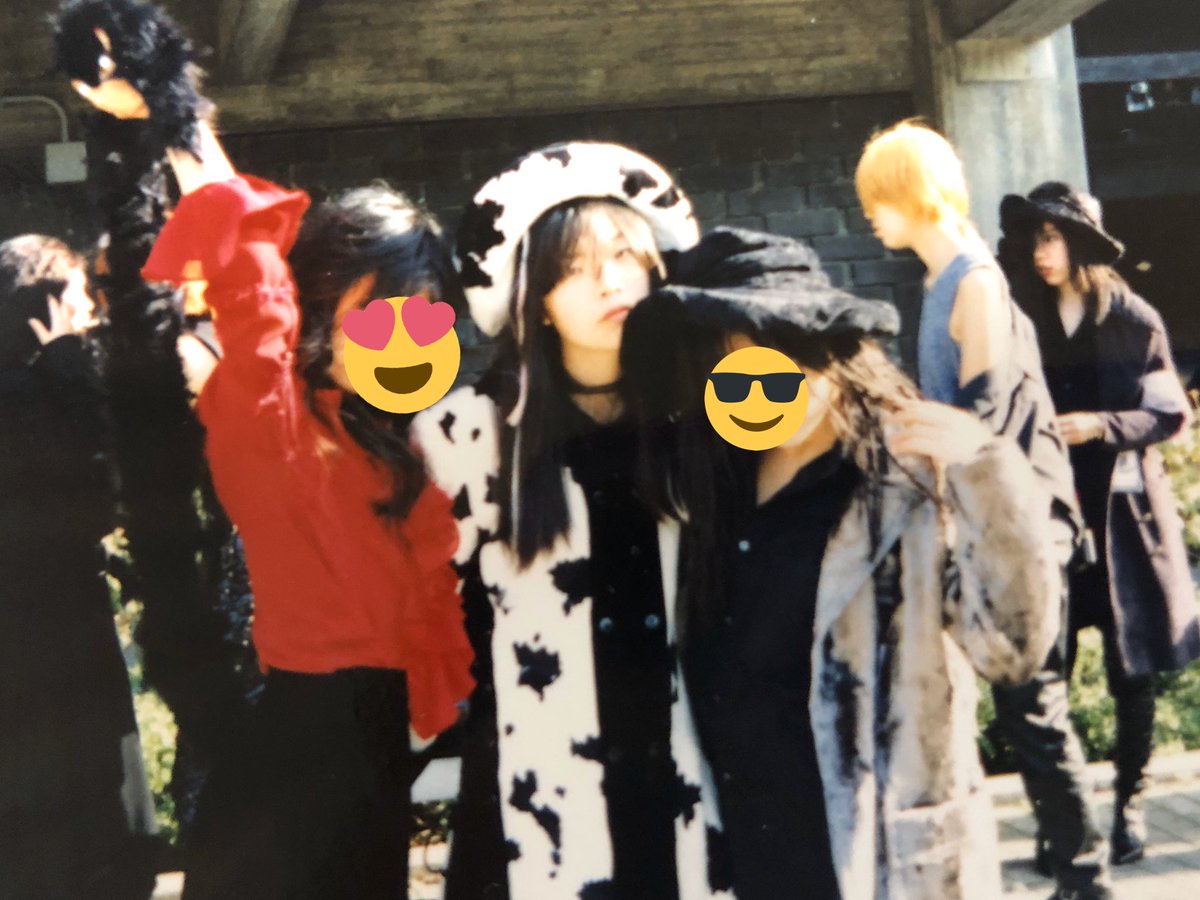 懐かしいLUNA SEAコスプレを投稿します^ ^ 推しの真矢様の牛柄ベロア 