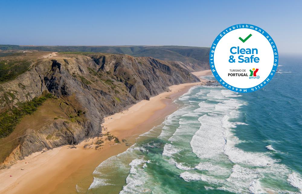 PousadasPRT's tweet photo. We hope Portugal's 'Clean and Safe' initiative will reassure holidaymakers. 
Hotels and restaurants, etc will be awarded a 'Clean and Safe' stamp if they comply with strict measures to control the spread of Covid-19. It will strictly monitored. https://t.co/Sg4UBT5Wej