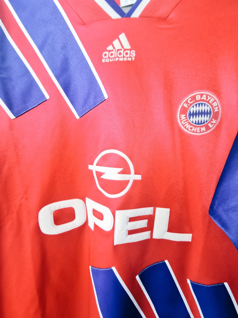 niclasico's tweet photo. 1993-95 Bayern Munich Home Shirt - Size XL https://t.co/QPXOgCfHxe https://t.co/1dSUaqQ7iL