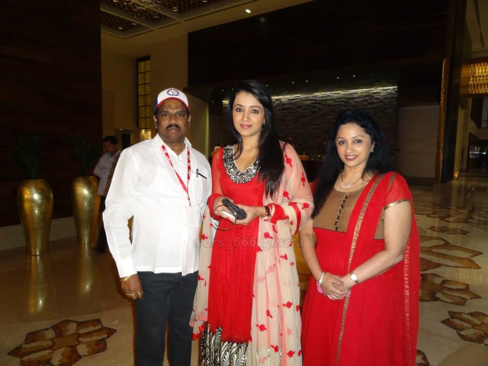 EXAjqZVUEAA7Mf3?format=jpg&name=medium