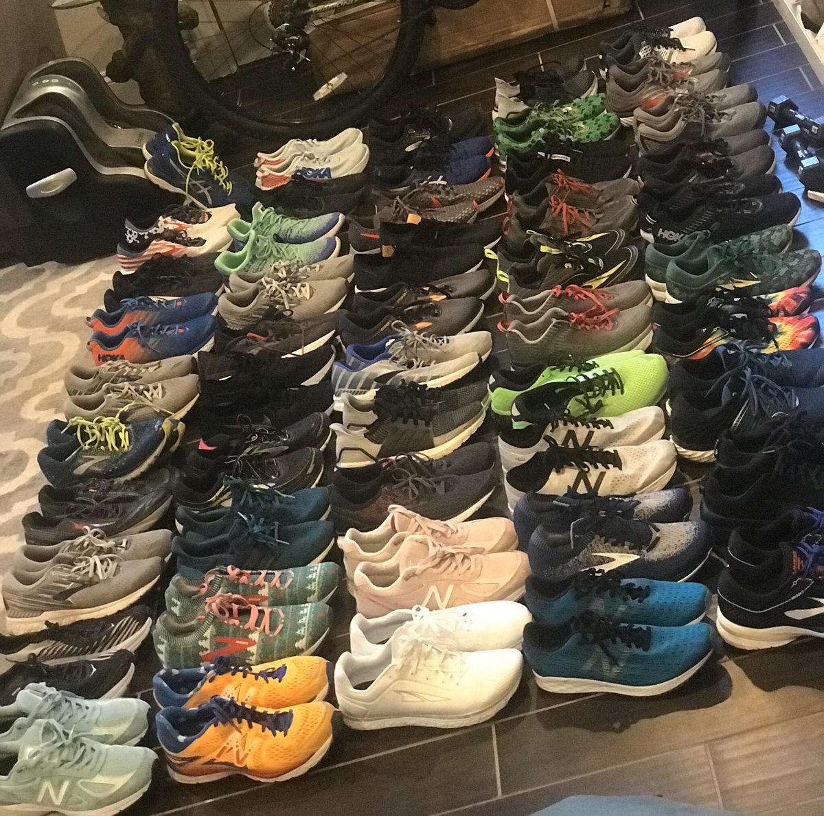 BrianKapur's tweet photo. Doing a last one standing challengeโ at least 1 mile every hour. After 50 hours it goes to overtime. Adding an addition mole per hour. These are 50 pairs of running shoes that will be drafted for each mile. This could be fun @RunWashington #run #runcrazy https://t.co/hCEc8PYPsM