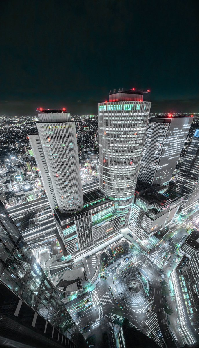 ひろカメラ 攻殻機動隊風の夜景