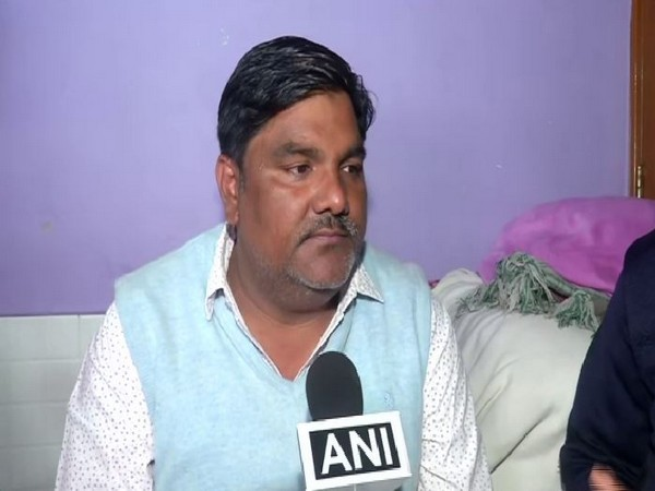 ANI's tweet photo. A Delhi Court rejects the bail plea of Tahir Hussain, who is an accused in a case related to violence in North-East Delhi in February 2020. (File pic) https://t.co/c74H9mr0FT