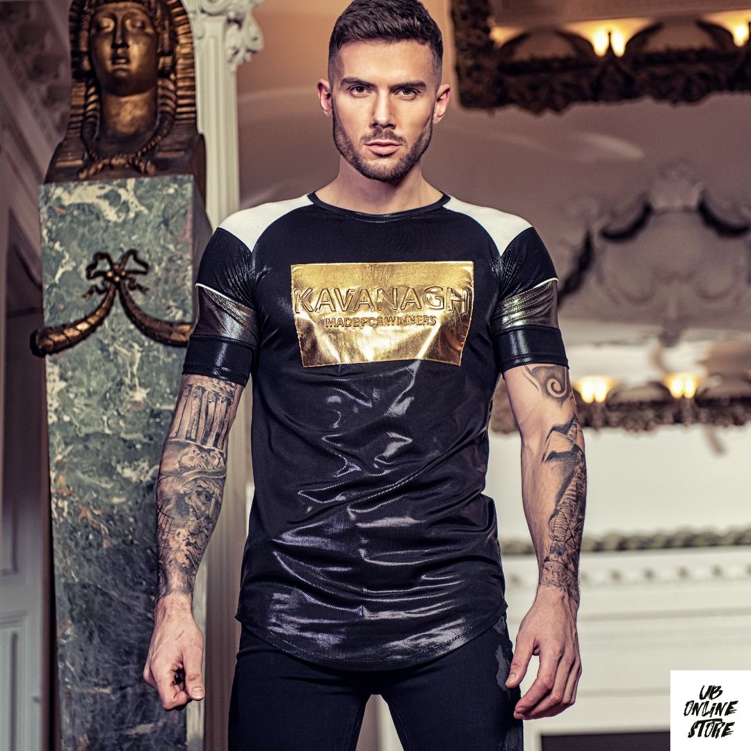 ubonlinestore's tweet photo. Style is a very simple way of saying complicated things. This new black t-shirt from the Ride or Die collection is new and awaits you at https://t.co/bWPhwaZCjH @aarongill17 #ubonlinestore #fashion #streetwear #streetfashion #onlineshop #ubaddicted #men https://t.co/eP2xXtStgK