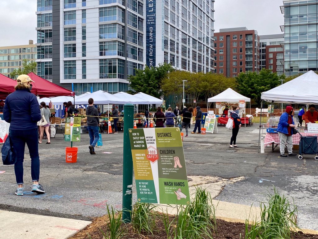 #FarmersMarketSW is today from 9am to 1pm on the corner of 4th and M St SW. Customers in #SWDC are asked to abide by recommended safety protocols (wear a mask), and enter the farmers market by lining up along M St SW. Please maintain social distance and be patient! #dcessential