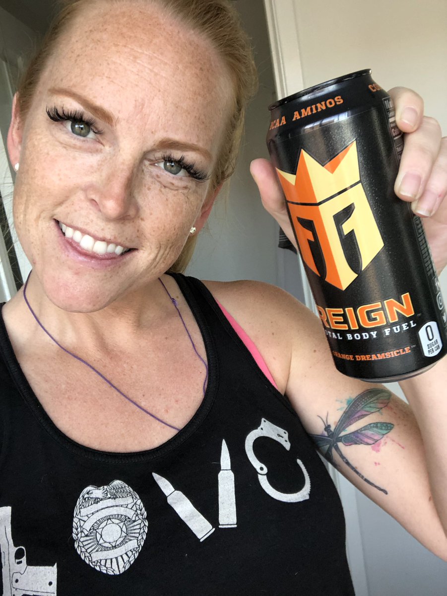 LASDheather's tweet photo. Shout out to @monsterenergy for a grip of ENERGY!!!! @lasdhq thanks you for the awesome donation... and although the pink rosá can is my personal fave, this Orange Dreamsicle is.... dreamy AF 😍 https://t.co/ICbxmjXwFz