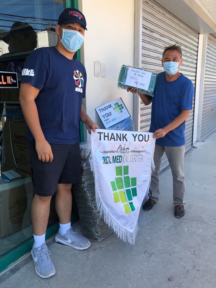 TomasinoPSB's tweet photo. Done with our third batch of delivery!! ☑️☑️☑️

We are extremely grateful for your continuous support and we are happy to share that we were able to help procure PPE sets to more hospitals. #TomasinoParaSaBayan 💛 https://t.co/mdoKSlaMx3