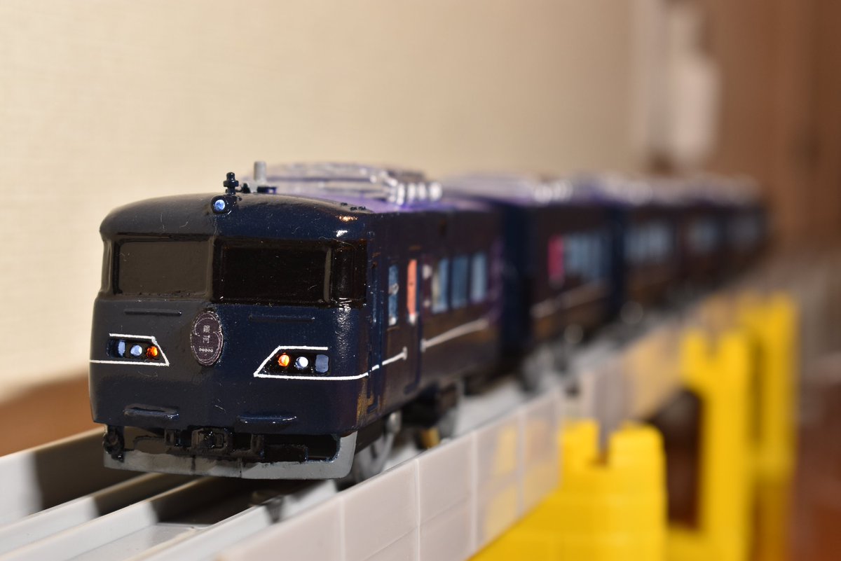れっどうぃんぐ 改造プラレール 117系 West Express 銀河 完成しました Tx 3000系からの改造 顔は自作しました 塗装中に製品化発表がされたので心が折れそうになりましたがなんとか完成できました 改造プラレール れっどうぃんぐ 改造プラレール 117系 West Express 銀河 完成しました Tx 3000系からの改造 顔は自作しました 塗装中に製品化発表がされたので心が折れそうになりましたがなんとか完成できました 改造プラレール