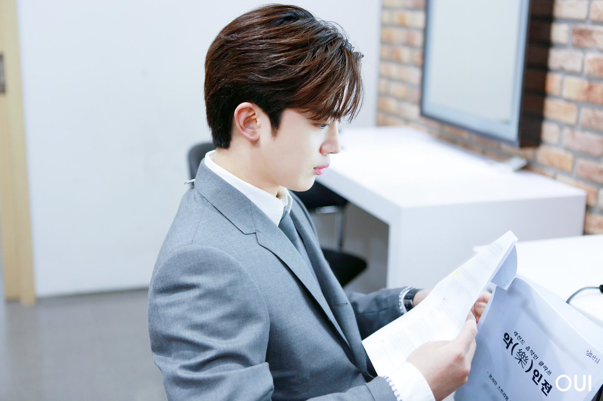 위엔터테인먼트 tweet media