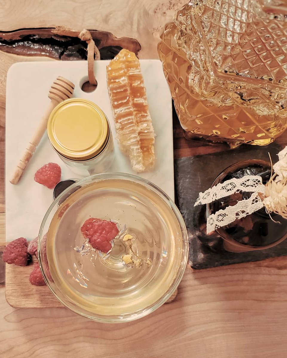 missdemibobemi's tweet photo. Tried my hand at some may wine and it turned out so well! It actually tastes like the beginning of summer โ๏ธ๐๐ฑ Happy #beltane ! #wheeloftheyear #mayday #mayqueen #maywine https://t.co/TU74XBZPXK