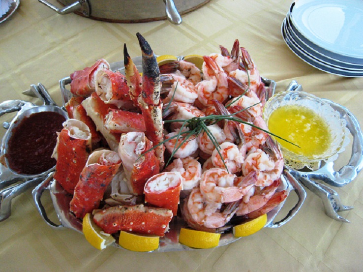 SSCYachtEvents's tweet photo. Seafood station on #AquaAzul, a #yachtwedding standout https://t.co/GuMl2CoVsF