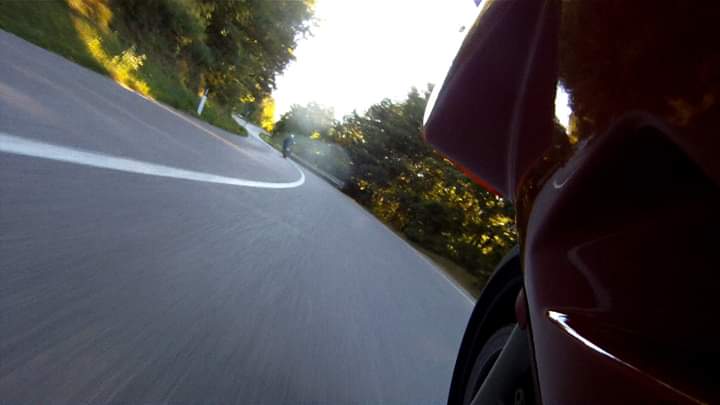 motoclubeuro0's tweet photo. Le strade migliori non collegano mai niente con nient' altro e c'è sempre un'altra strada che ti ci porta più in fretta.
(Robert M. Pirsig-Lo zen e l'arte della manutenzione della motocicletta) #motoclubeuro0 #eurozero #epoca #turismo #sport #wearefmi #fmi #coni #asd #motodepoca https://t.co/rKZuB0zYFw