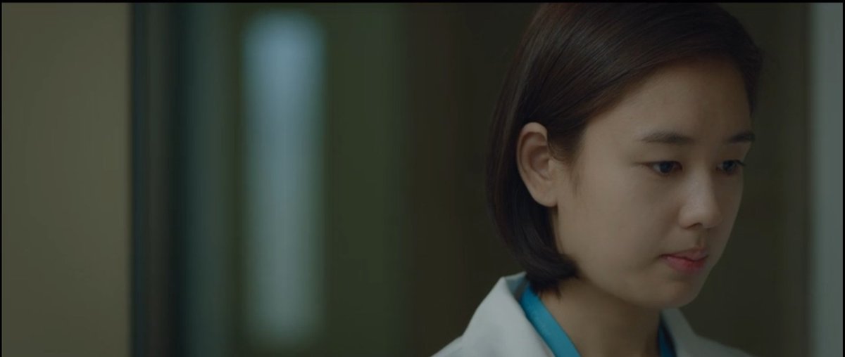 Choo Min Ha• 34yrs old• Choo- Autumn• 2nd yr resident (Obgyn)•Worked in Lab ( Medtech/ Labtech)Reason why she is 6yrs Older than eunwon even they are same 2nd yr resident•Loves to study so took medicine•Lives in Gangwon-do•Unexpected fashion! #HospitalPlaylist