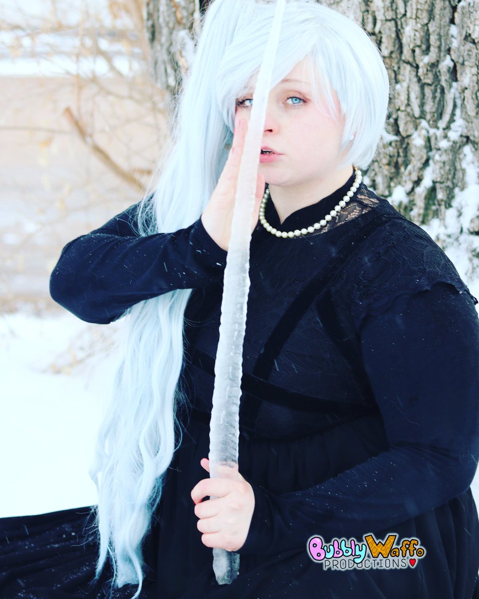 bubblywaffo's tweet photo. More goth weiss?
more goth Weiss.
The fake myrtenaster is legitimately a 2.5 foot long icicle from the side of my house.
Snow in April is all apart of #ColoradoLife 😂
#WeissSchneeCosplay #WeissCosplay #RwbyCosplay
📸:@TridentCosplay1 https://t.co/W6FmwMczdu