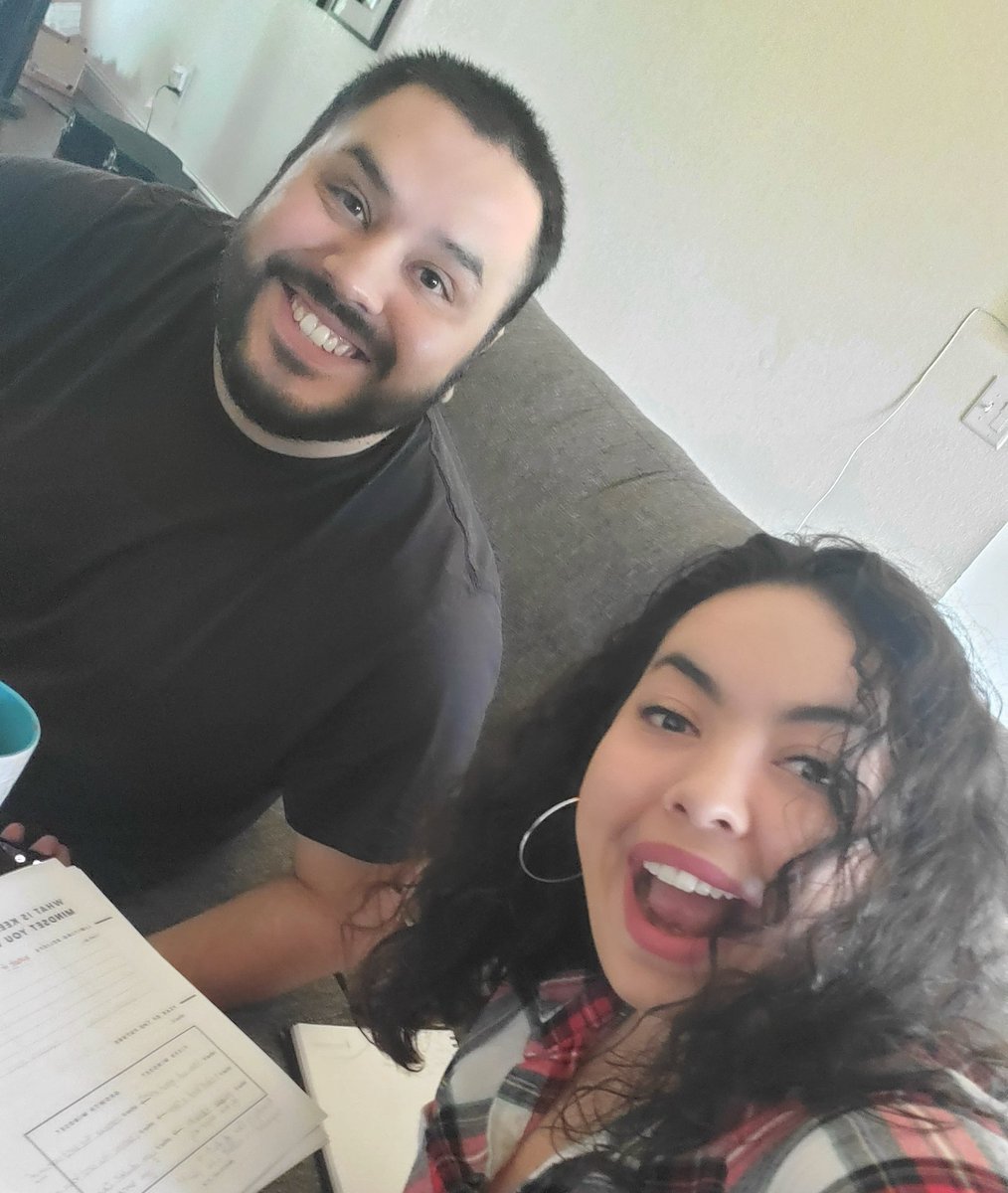 ksmile15's tweet photo. We are only 3 hours in and holy crap #RISExLIVE is freakin insane! We are literally in a conference in our own home!! Our neighbors probably think we are crazy jumping up and down in our living room just like we did #risebusiness in SC! https://t.co/Mg4pZINxXx