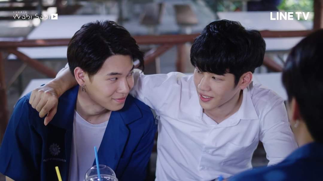 bl_lover91's tweet image. #ENDOFLOVEep8 vi todo el episodio sonriendo y sonrojada 😍😍😍😍🤩😍😍🤩😍🤩 son tan bellos.