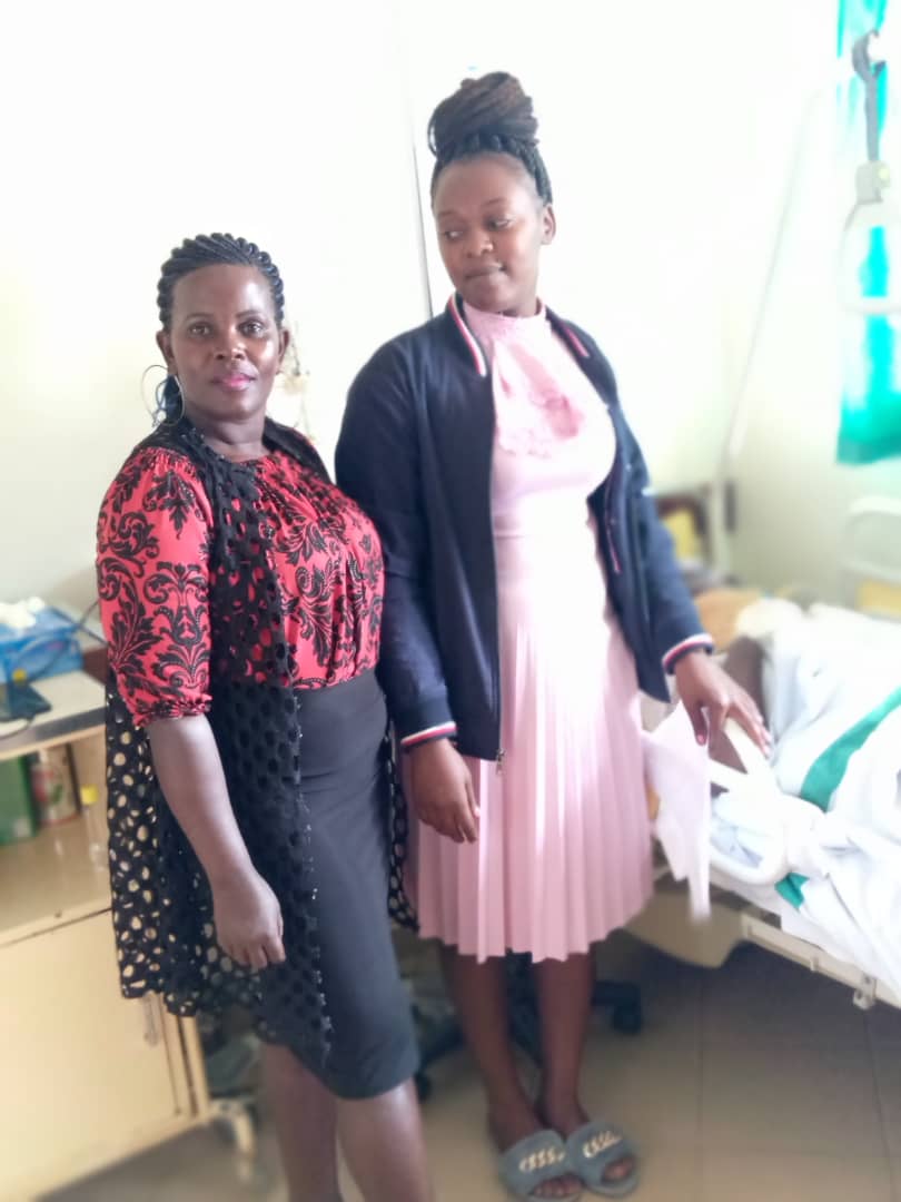 DiehardsBobi's tweet photo. As well wishers are checking on their beloved 1 #HonZAAKE, Some of #BOBIDIEHARDS Family/Members yesterday and today took a visit and check the condition of their beloved one.
#Quickrecovery.
#honZAAKEFRANCIS. https://t.co/ZSNVt24Qji