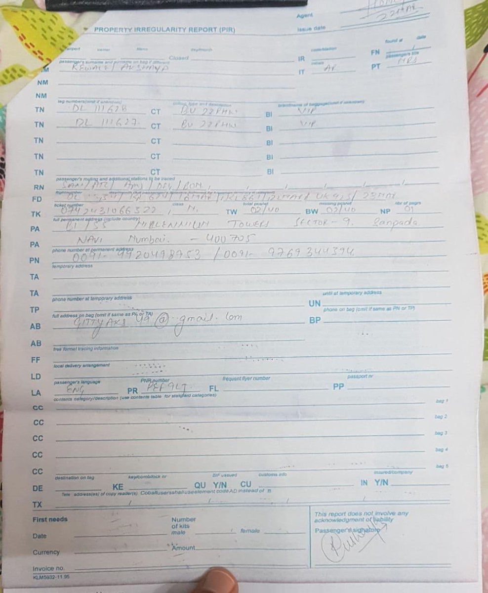 silent_spectato's tweet photo. Team @KLM, Need assistance on loss baggage: Arrived at Delhi on 22/3/2020, Flight KL0869; Final Dest: Mumbai. Passenger name: Rewale/Akshaya. PIR: DELKL54515. Last update was provided by KLM DELHI ground staff around saying the bags were located in Amsterdam. Need clarification! https://t.co/269OPz4eEy