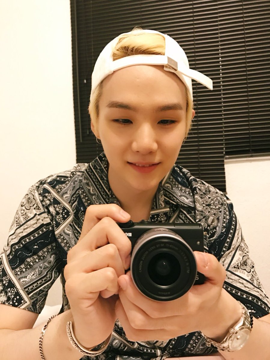 DaebakBTSDaebak's tweet photo. 9-Ao contrário do que se pensa…
10-Argumenta-se favoravelmente/contrariamente…
11-Não obstante, é preciso…
12-Dentre inúmeras razões, enumere-se…
13-A pesquisa supracitada evidencia que…

#bts @BTS_twt https://t.co/Ks4BMf0mai
