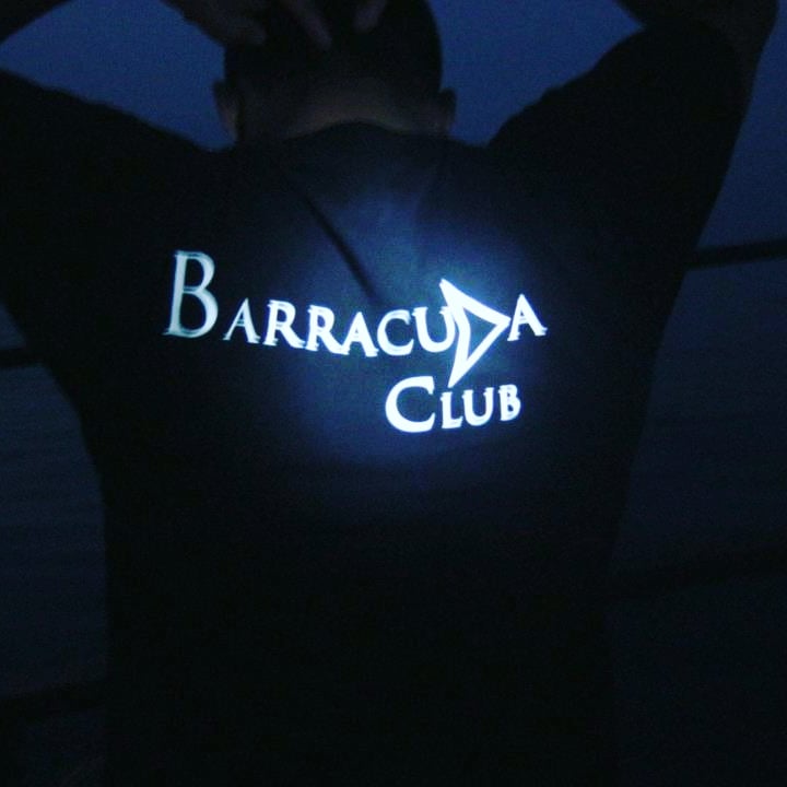 Yıl 2009/ 2010 Kemer Gece dalisina giderken Dalış okulumuzun ilk ismi çok şükür bu zaman kadar geldik bundan sonra da durmak yok çalışmaya devam en iyisi için.....