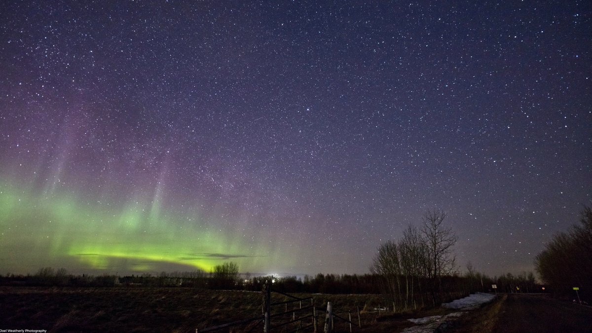 Today is #AstronomyDay! Be sure to look skywards today; there's no shortage of things to Explore. On the night pictured, I saw the Lyrids meteor shower, aurora borealis, the Milky Way, and satellites. #astronomyacrosscanada #WorldAstronomyDay