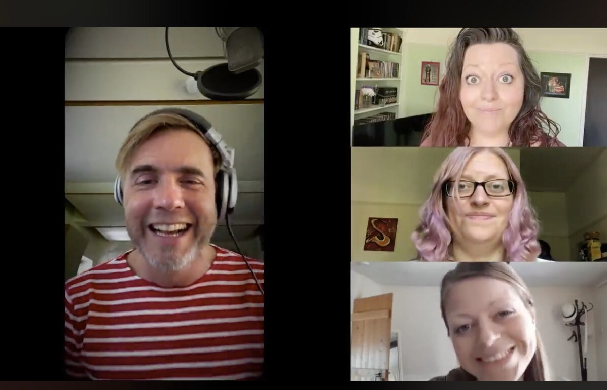 sharonhem1's tweet photo. @TSpallettes @GaryBarlow Thank you so much for making us all smile today 😊❤️😊 Your harmonies were superb! The #fansessions #croonersessions with @GaryBarlow are so special ❤️❤️❤️😘 Huge Congratulations to you all xxxx https://t.co/fA5GozB4qw