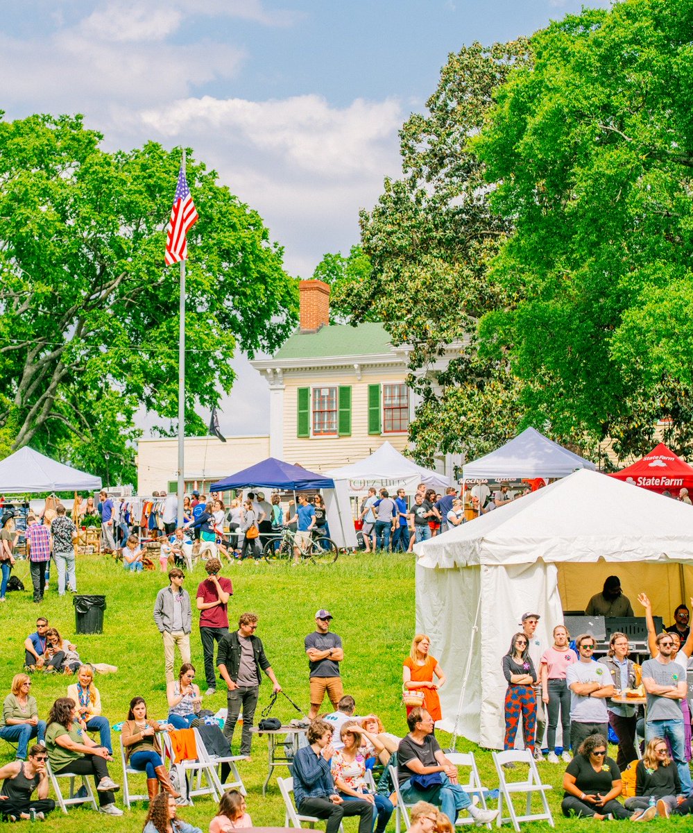 Throw back to Sevier Park Fest 2017! We've been gathering in this park, on the first weekend of May for a while now. We couldn't safely gather this year, so next year we'll have twice as much fun to make up for it. 😊
Looking forward to doing it again in 2021!
