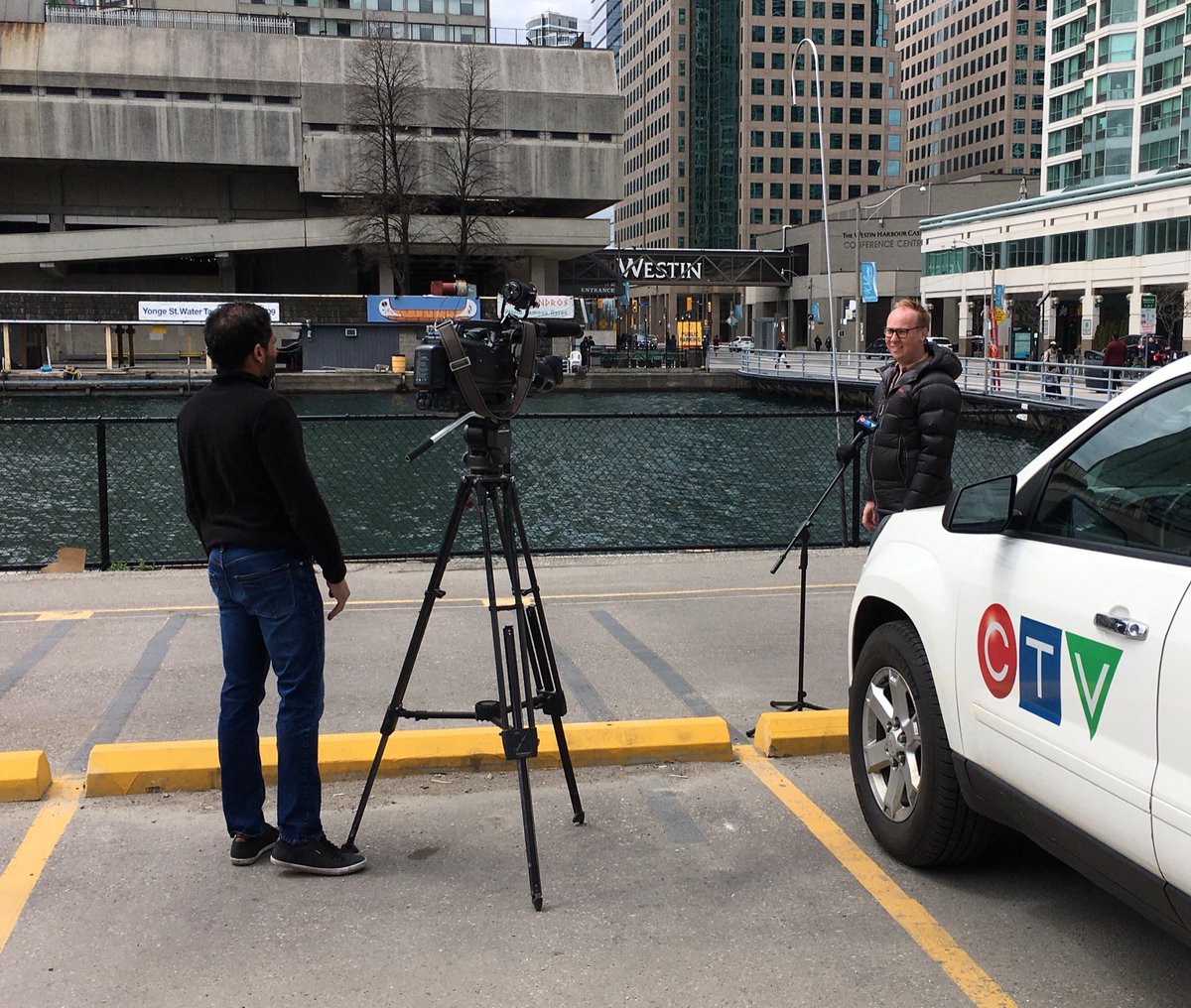 Encouraging Torontonians to avoid unnecessary trips to the water this weekend, and to avoid peak hours between 11-6pm if they do need to be outdoors. 

Thanks to CBC <a href="/camfeireisen_RC/">Camille Feireisen</a> and Ron at <a href="/CTVToronto/">CTV News Toronto</a>.