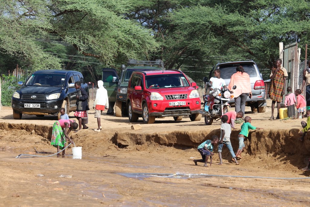 TCG_MOITPW's tweet photo. @TCG_MOITPW took part in the assessment of impact of the ongoing rains in Lodwar town and its environments. @TurkanaCountyKE is devoted to managing damages and risks that come with the rains. Stay safe. https://t.co/PUdNh7kgyd