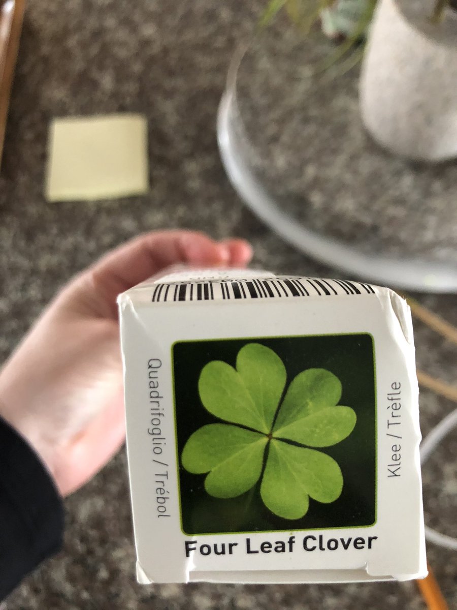 Lkennedy37's tweet photo. Make your own luck 4-leaf clovers on their way #ScienceyStuff https://t.co/kacCPxgyeL