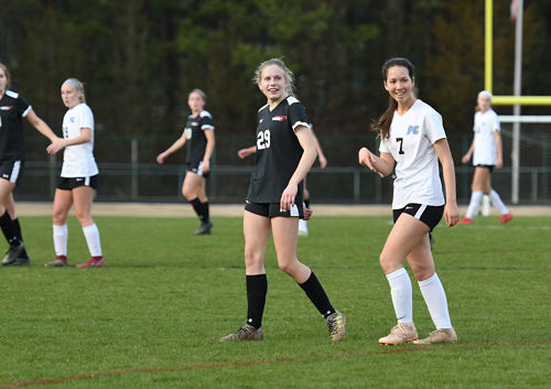 Today we honor senior Helena Pavlovic. An offensive mastermind. Let her record speak. UNCW in the fall
3 yr Var Letter
39 Var contests
24 goals
8 assists
20 steals
3 game winners
4 time Plyr of the Gm
2019 MC Plyr of the yr
2018 HM All Conf
2019 1st Tm All Conf
2019 All Region Tm