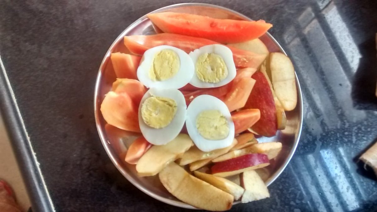 sandy_ngh's tweet image. 😋 #EatEggsForImmunityChallenge