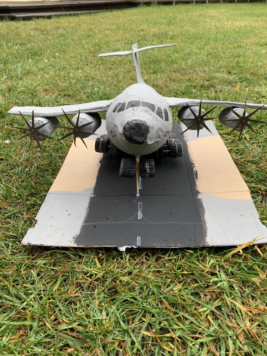 donnahanton's tweet photo. @RAFMUSEUM #junkmodels my sons attempt at an Airbus A400M Atlas made completely from junk! https://t.co/YXBhWrJaGg