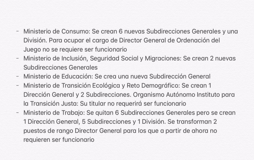 pilar_diz's tweet photo. ¿Sabías que en el Consejo de Ministros del 28 de abril el Gobierno, además de las fases de desescalada, nos ha colado un montón de altos cargos a dedazo?

Porque la economía nos está crujiendo a todos... menos a sus amiguetes

Estos son los carguitos. Enhorabuena a los premiados https://t.co/nU0GCJQDUB