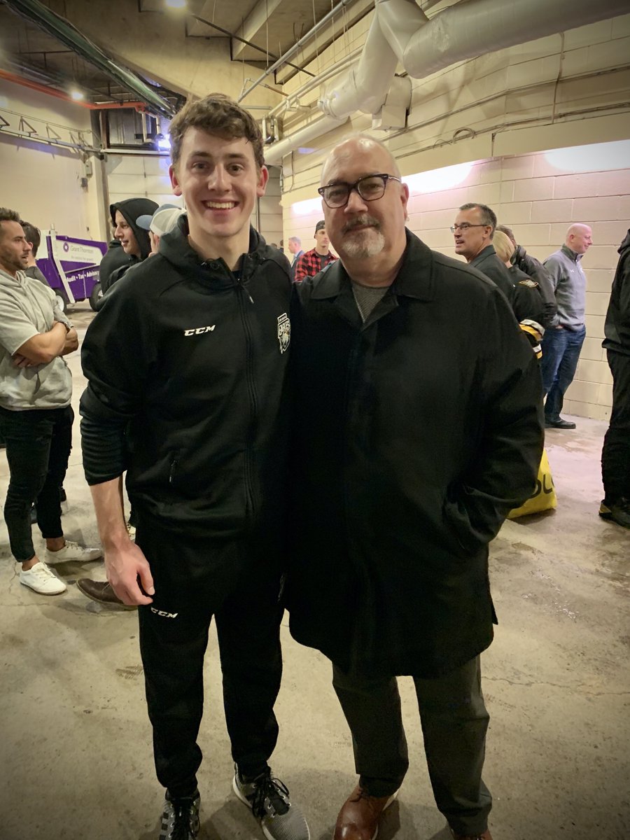 RodeTrips's tweet image. Episode 4 is now available with ⁦⁦@sob1220⁩, shown here with #RodeTrips co-host ⁦@ConnTren10⁩ after a ⁦@CBEHockey⁩ game at Scotiabank Centre this past season. #podcast is available on all major platforms and on anchor.fm: anchor.fm/rodetrips