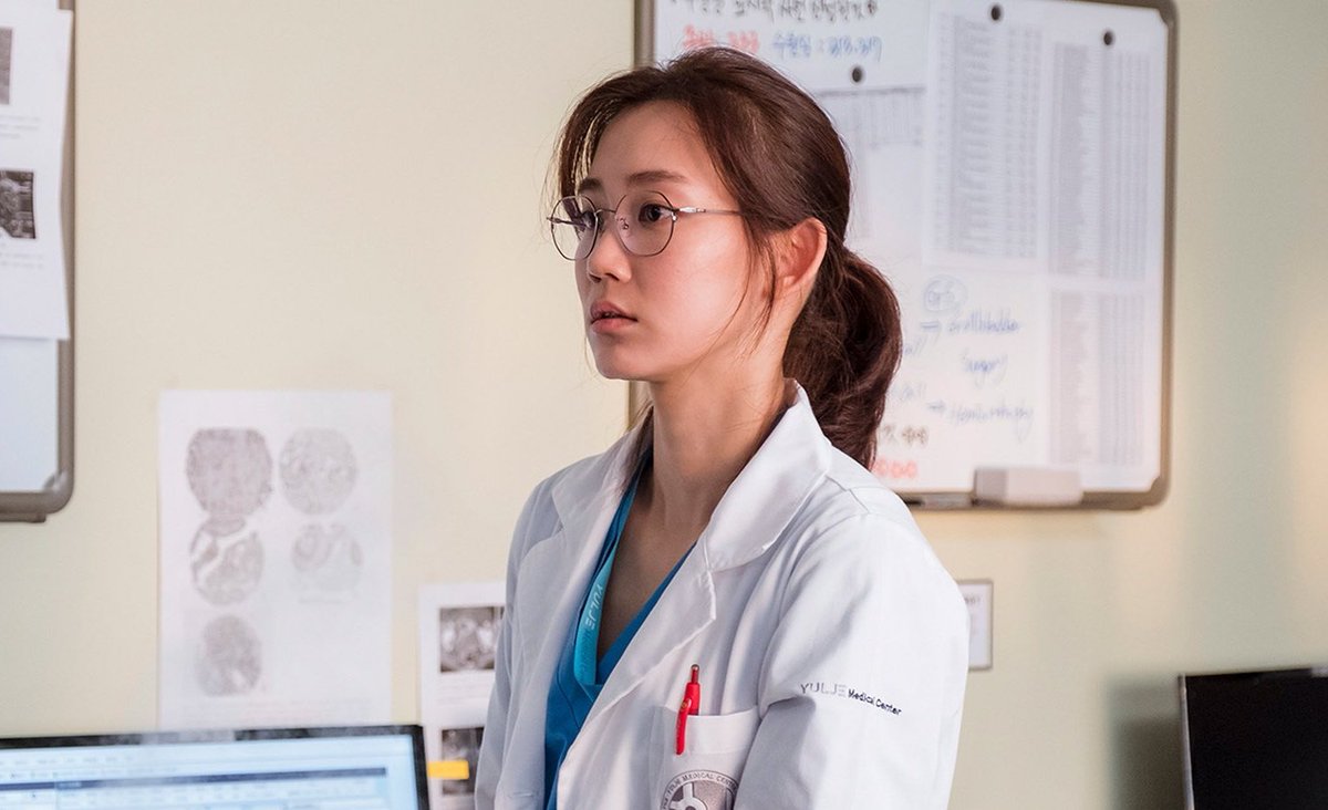 Jang Gyeoul• 29 yrs old• Gyeoul  Winter• 3rd year resident ( GS)• Only Resident in General Surgery with 13 professors.• She also work with other depts like ER & Pedia• Eat 2 cups of ramen when stressed• Simple fashion • ARMY• motte- solo #HospitalPlaylist