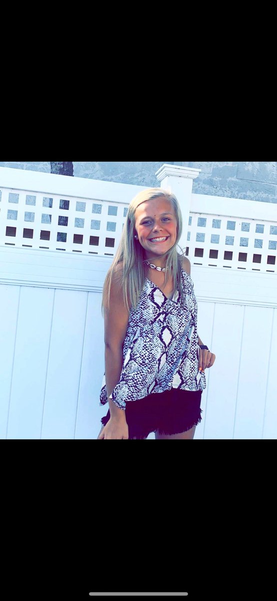 Our featured cheerleader of the day is Addy. Addy is an upcoming sophomore. who will be cheering for the second year at LHS. Previous to being a LHS cheerleader Addy cheered competitively for three years. Welcome Addy, to the 2020-2021 LHS cheer squad.