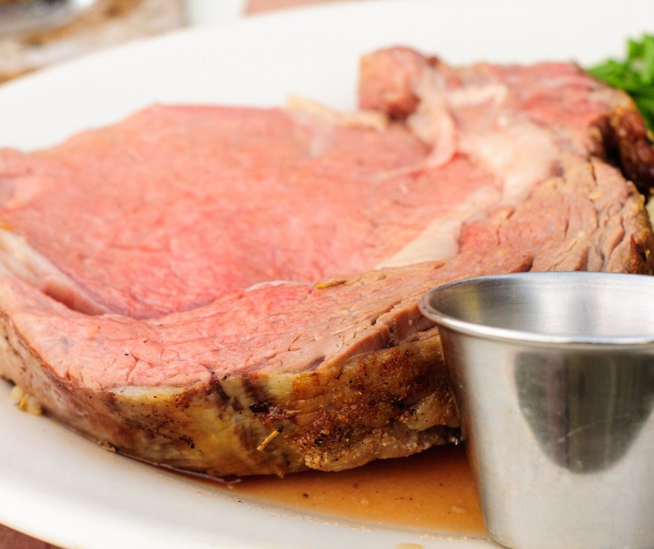 McWethysTavern's tweet image. 🔅McWethy's #SATURDAYFEATURE🔅
Prime Rib Dinner served with mashed potatoes, vegetable of the day, and choice of soup or salad.

$25.00 per person | $45.00 dinner for two

*Available while supplies last!  (815) 254-7001