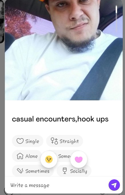 Normally I wont do this, apparently this is who I'm living with and married to🤢🤮 #BottomOfTheBarrel @rickjames_42069<a href="/tag/bottomofthebarrel"class="tags"><span>#bottomofthebarrel</span></a>