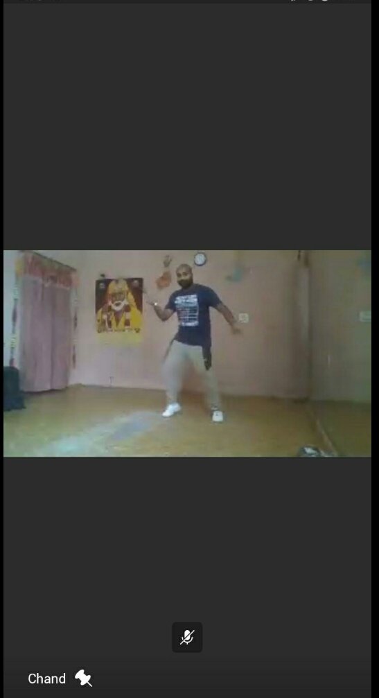 Chand19495176's tweet photo. Today Remote learning #Dance Class for 12th class Enjoyed Hip Hop and Bhangra 
@STSWSRAJGOMAL 
@prabhjo60556013
#MicrosoftEdu #remotelearning 
#cbseindia29 #SDGs
#Microsoftteams 
#onenoteclassnotebook 
@Juanatech https://t.co/b5oyZguzuc