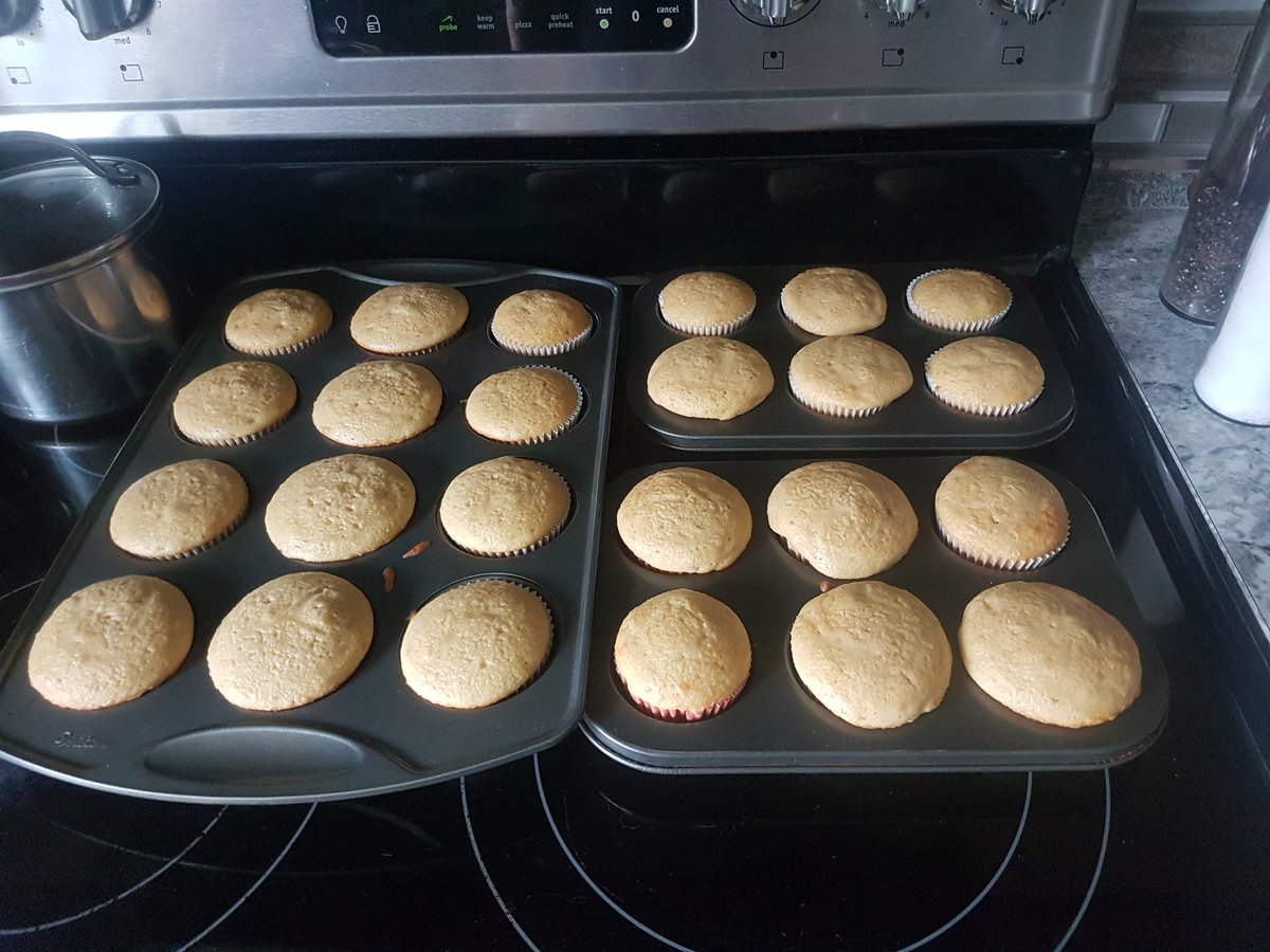 Jennife59112207's tweet photo. Butter pecan muffins for spirit day @1_adventures @MissParks14 @KalinaSun  the will be topped with some cream cheese icing when they cool down.Liam and chloe enjoyed helping crack the eggs and putting the cupcake liners in https://t.co/FmKXxVwOB1