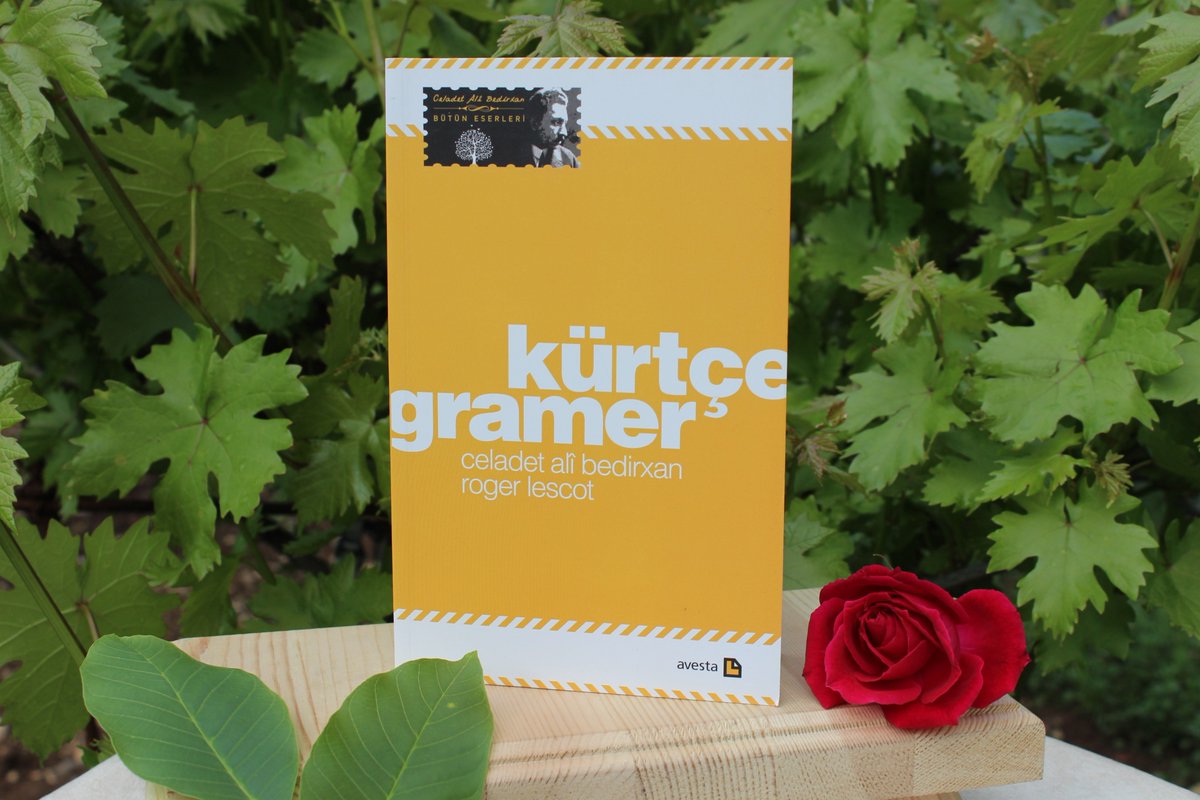 bijarefix's tweet photo. 📚📚Kürtçe Gramer - Celadet Bedirxan - % 29 indirimli
.
Fiyat: 24.84 ₺
Hazirlayan: Roger Lescot
.
⏩https://t.co/u9nHgS18Xz
.
WhatsApp: 0543 873 21 21
.
@Rogerlescot @avestayayin
#bijarefix #xwendin #reziman #rezimanakurdi #Kürtçegramer #kitap #pirtûk #kurd #bookstagram https://t.co/fNZ4LvKKfi