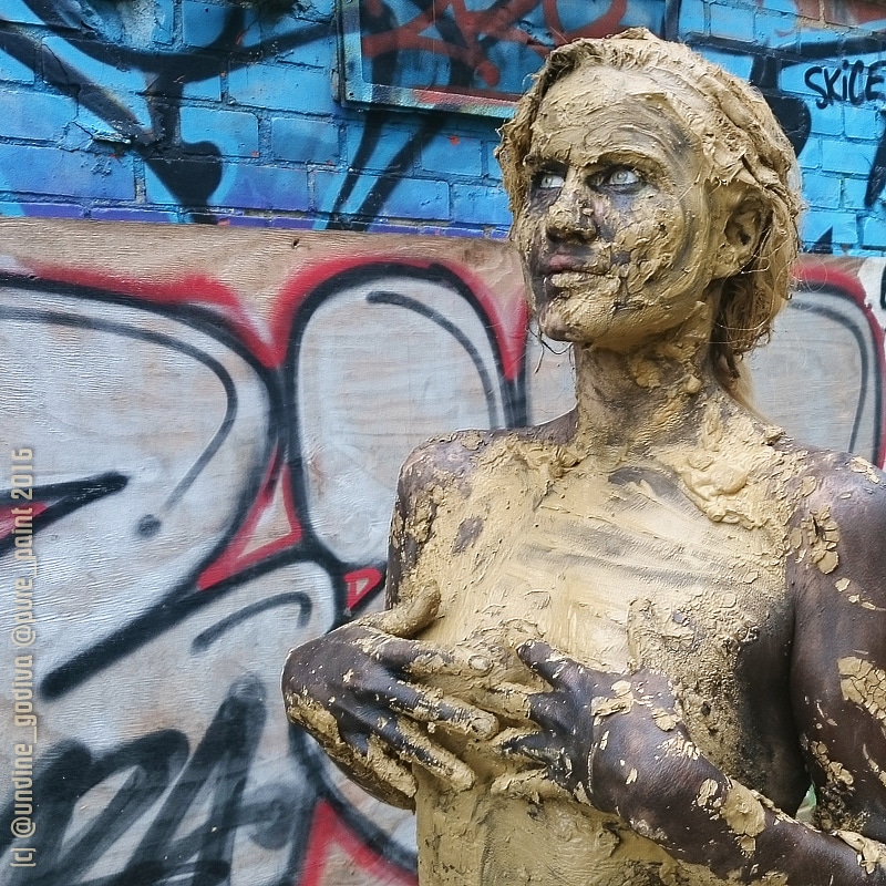 paint_pure's tweet photo. 粘土が含まれていると、それはあなたの肌に良いです。
There shall be clay, it is good for your skin.
#clayface #claymask #mudmask #mudfacial #gunged #sploshing #wam #wetandmessy #mudbog #bodypainting #bodyart #mudgirl #muddygirl #messygirl #weirddream #dream #phantasy #messyfetish https://t.co/KVyIwq5jRi