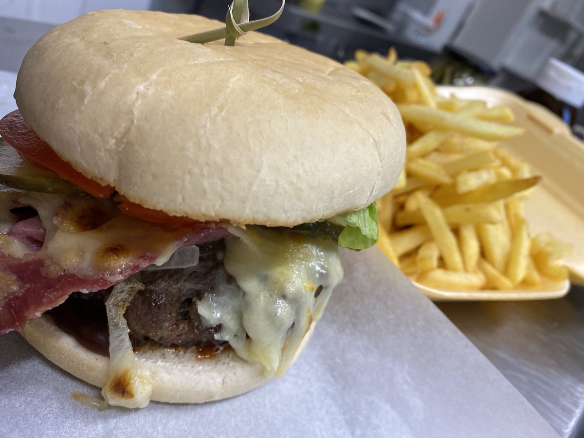 TheWoolpack tweet media